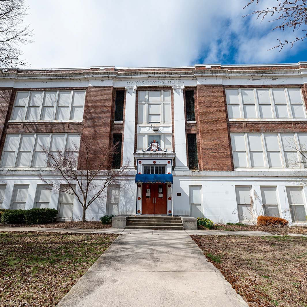 Exterior photo of the former Boyd elementary school building 