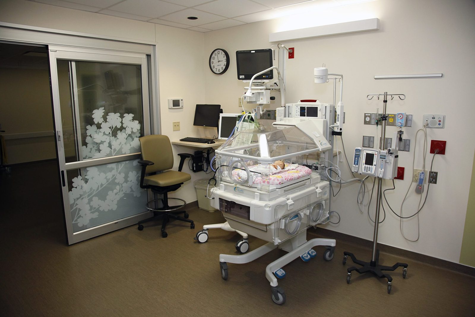 This is the NICU at Mercy Springfield