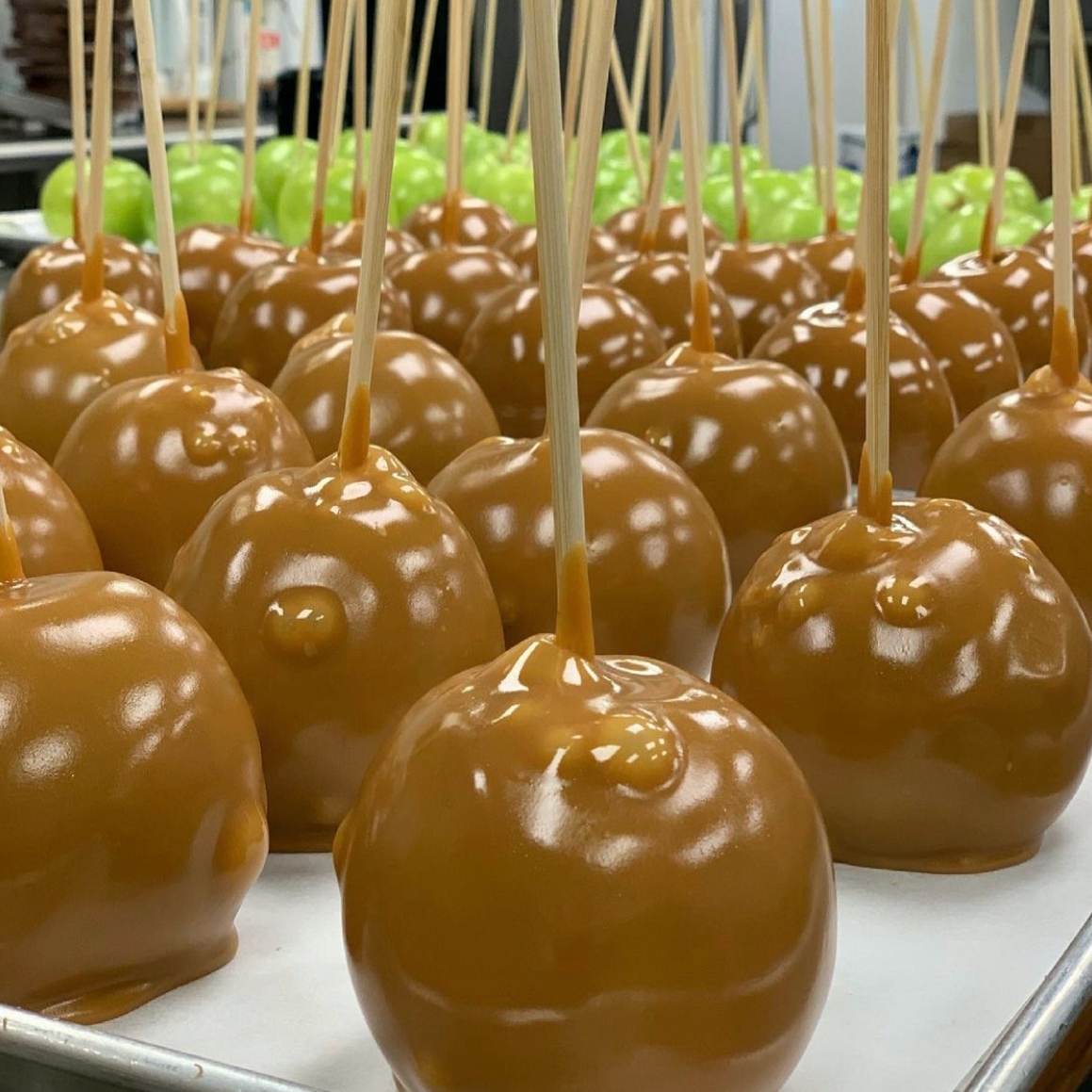 A tray of caramel-dipped apples from Bon Bon's Candy House