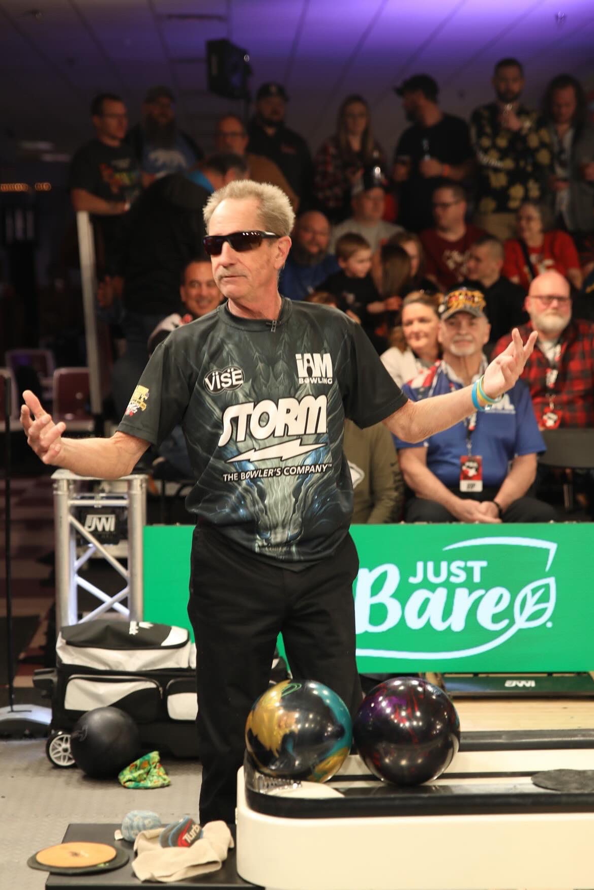 Pete Weber, always the showman as well as a 10-time winner of pro bowling major championships, rolled out the ceremonial first ball before the nationally televised finals at Enterprise Park Lanes.